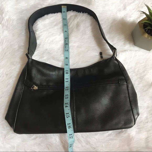 Kim Rogers Black Shoulder Bag w/ Silver Accents - Picture 6 of 14